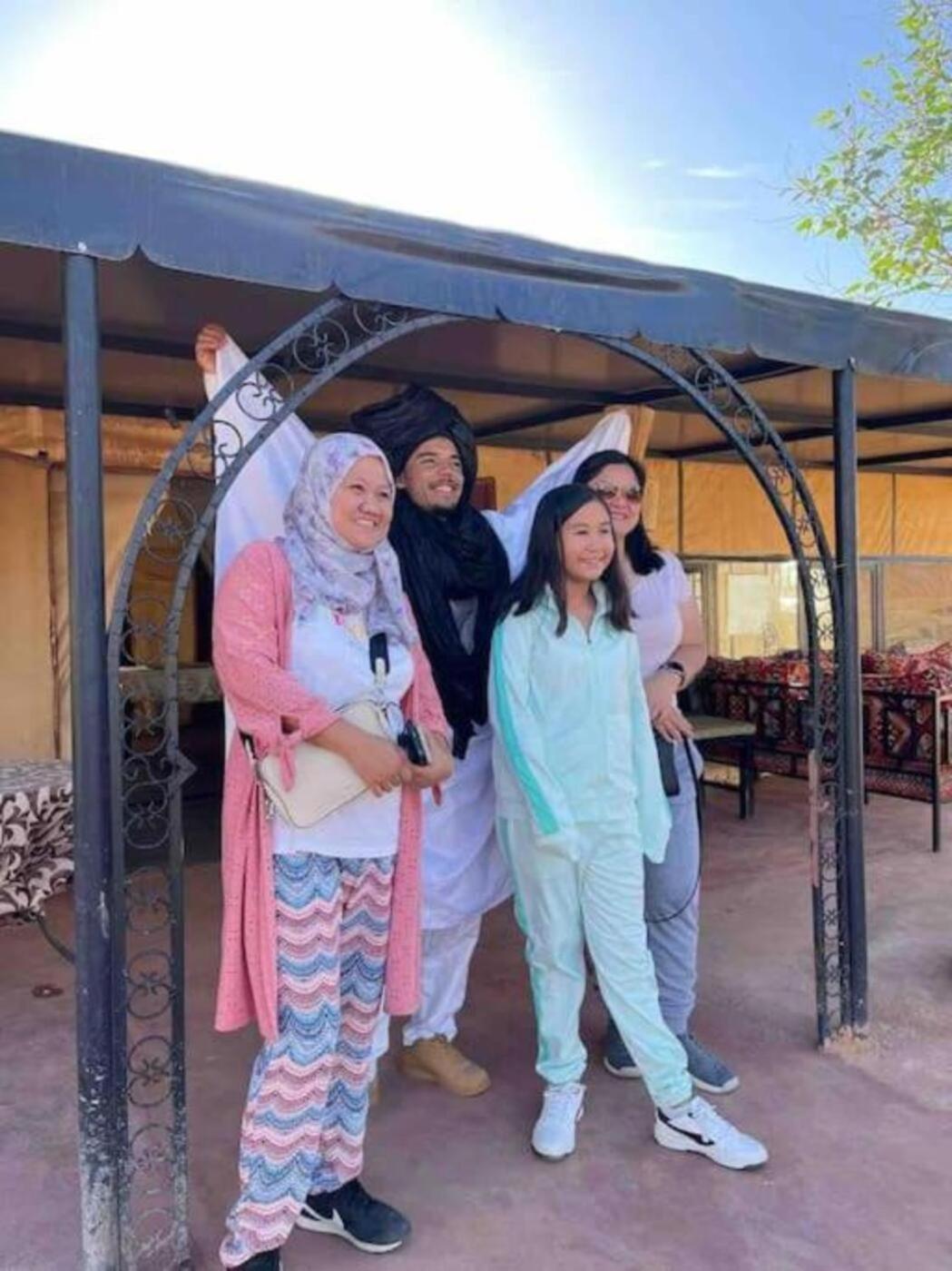 Merzouga Camp & Desert Activities Ngoại thất bức ảnh