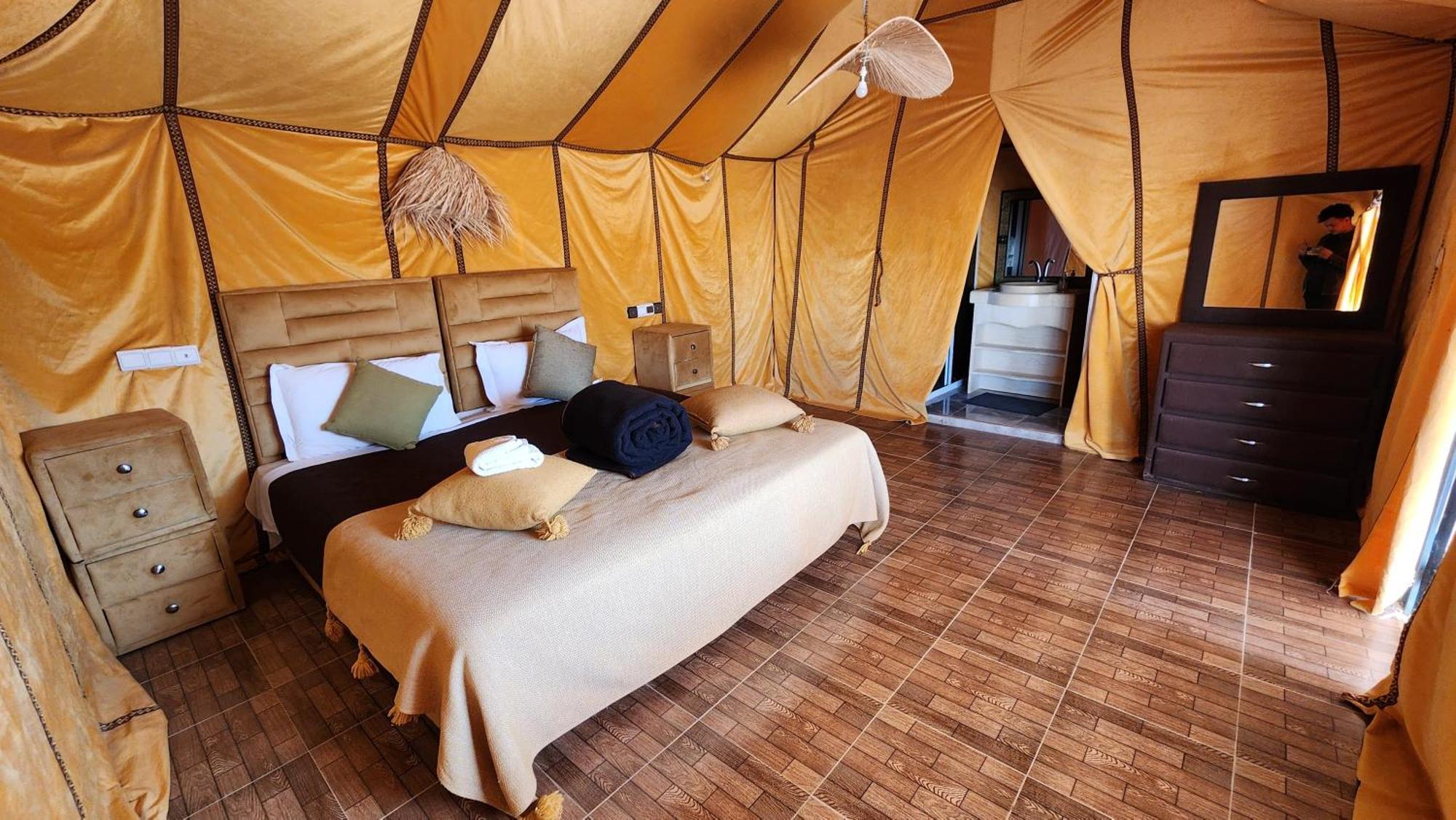 Merzouga Camp & Desert Activities Ngoại thất bức ảnh
